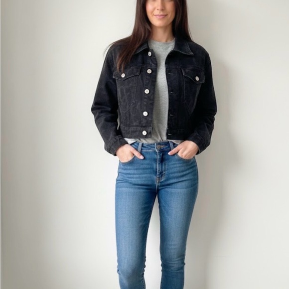 Chiara Ferragni Dark Jean Jacket - Picture 6 of 10